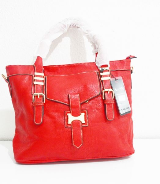 Bolsa Vermelha retangular.